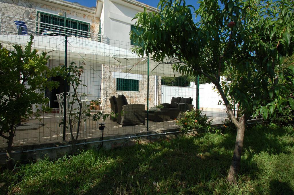 Giardino Dei Frutti Bed & Breakfast Bari Exterior photo