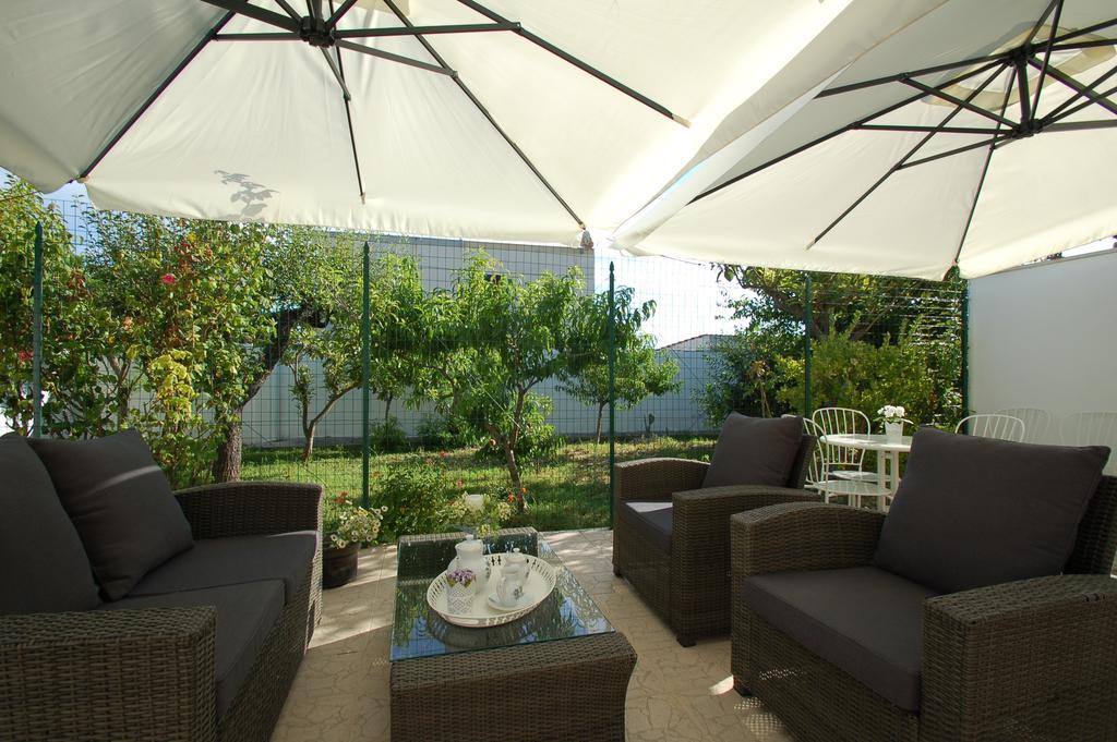 Giardino Dei Frutti Bed & Breakfast Bari Exterior photo